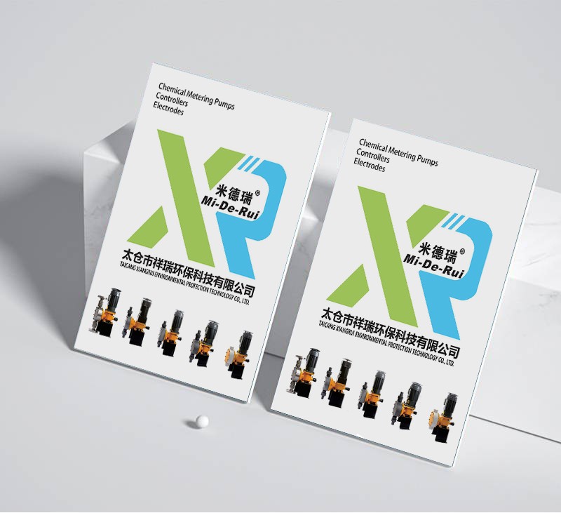 如何結合色彩理論，在化妝品包裝設計中有效提升其吸引力并增強市場競爭力？